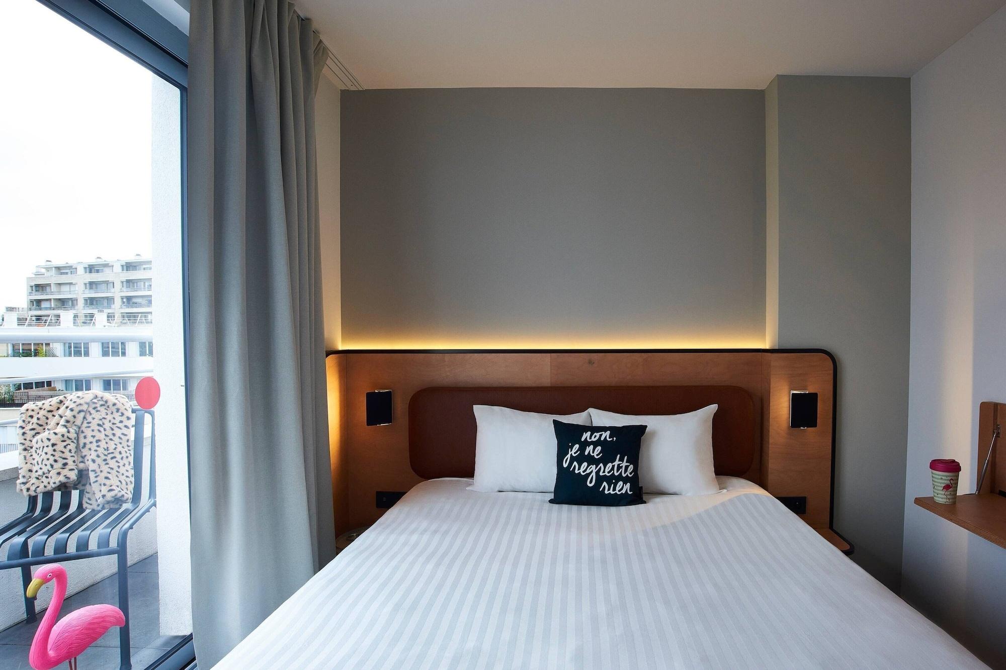 Moxy Paris Bastille Hotel Bagian luar foto